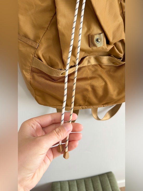 Madewell Ripstop Nylon Backpack in Toffee main image 5